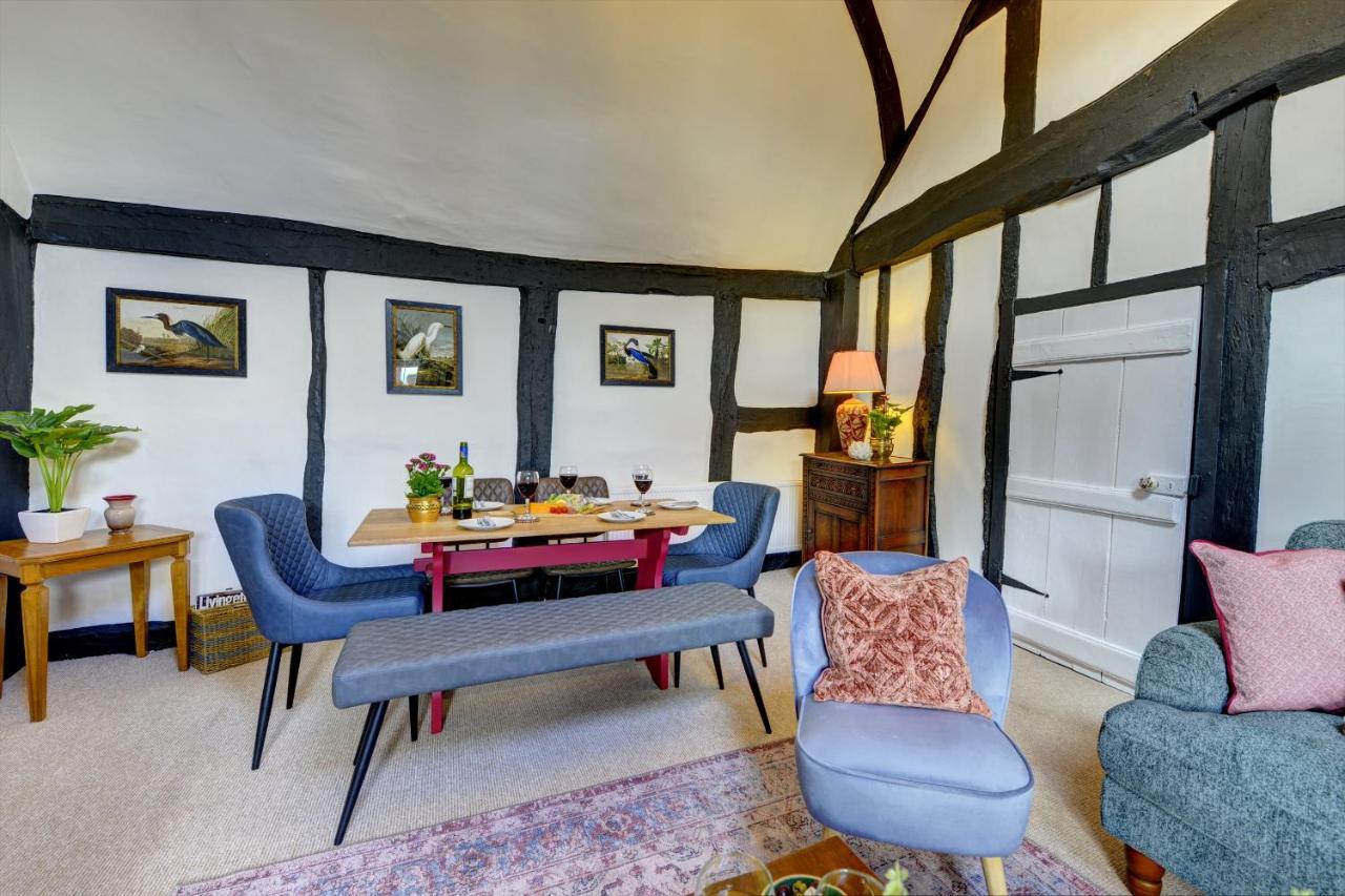 Loft Cottage By Spa Town Property - 2 Bed Tudor Retreat Near To Stratford-Upon-Avon, Warwick & Solihull Stratford-upon-Avon Exterior foto